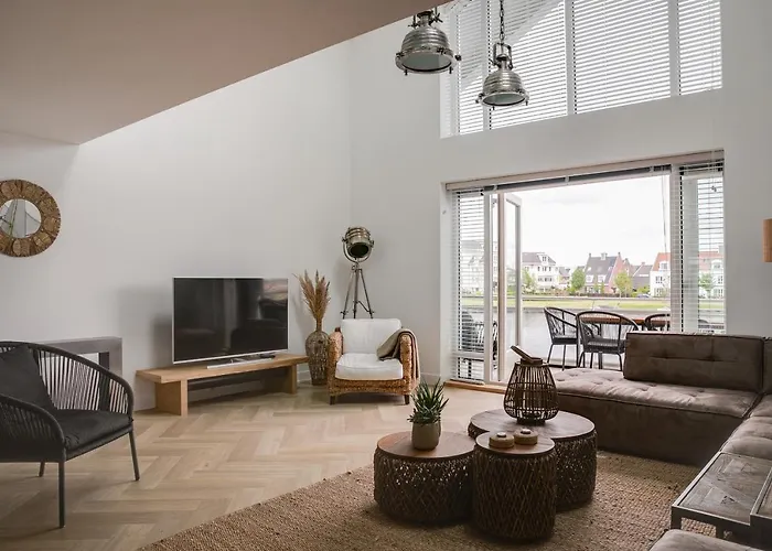 Schitterende Water Loft Hartje Centrum * Harderwijk